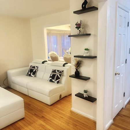 Special Rate Worthy Posh And Magnificent 4 Bedrooms And Two & Half Bath Greenbelt Exterior foto