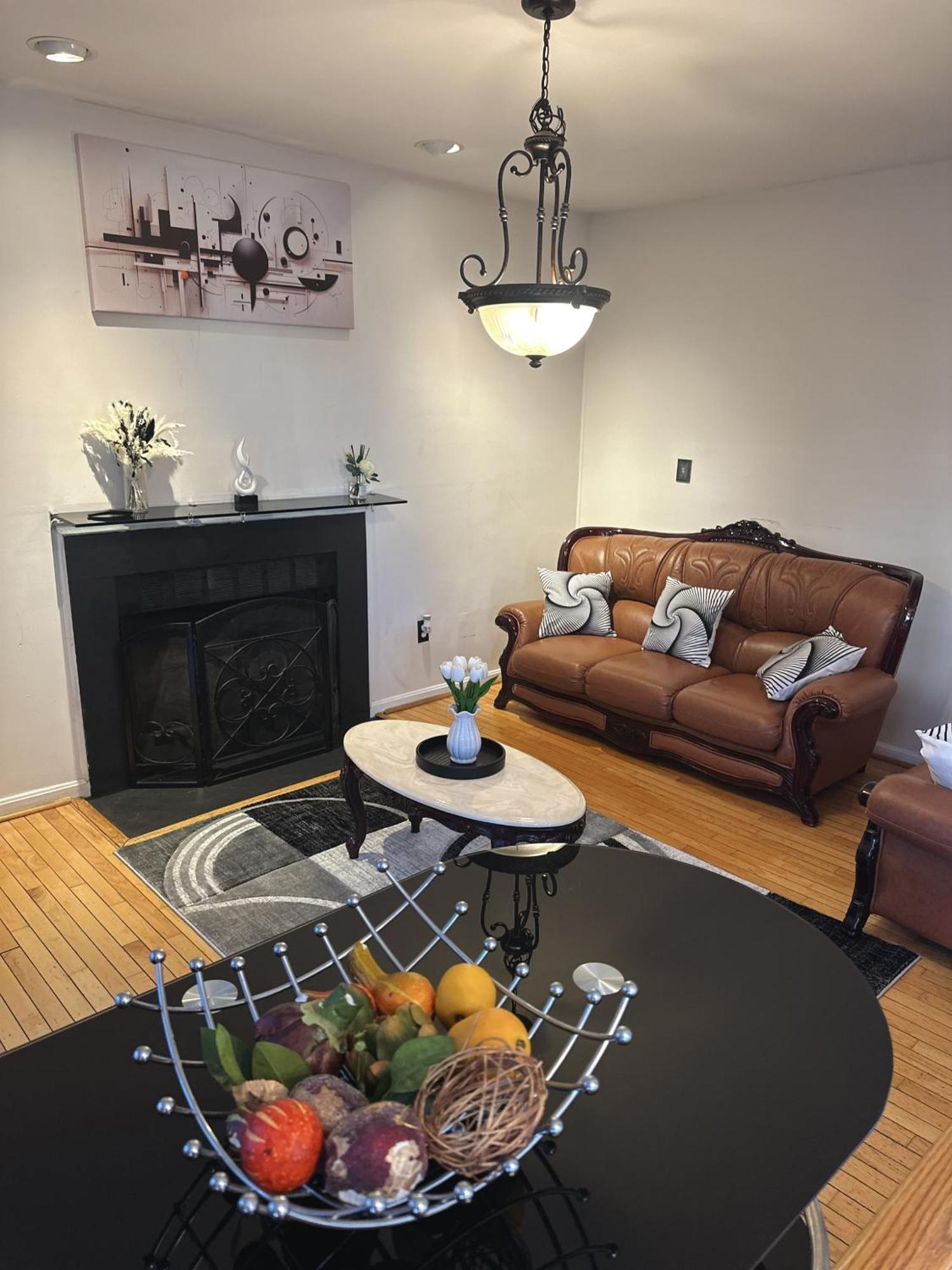 Special Rate Worthy Posh And Magnificent 4 Bedrooms And Two & Half Bath Greenbelt Exterior foto