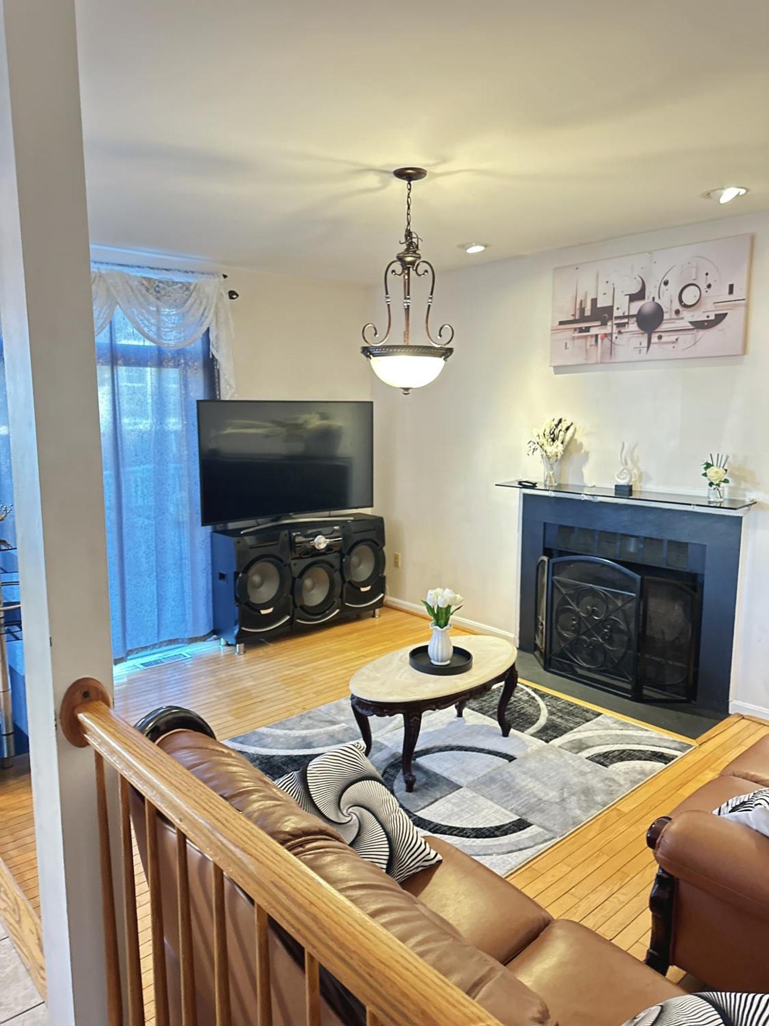 Special Rate Worthy Posh And Magnificent 4 Bedrooms And Two & Half Bath Greenbelt Exterior foto