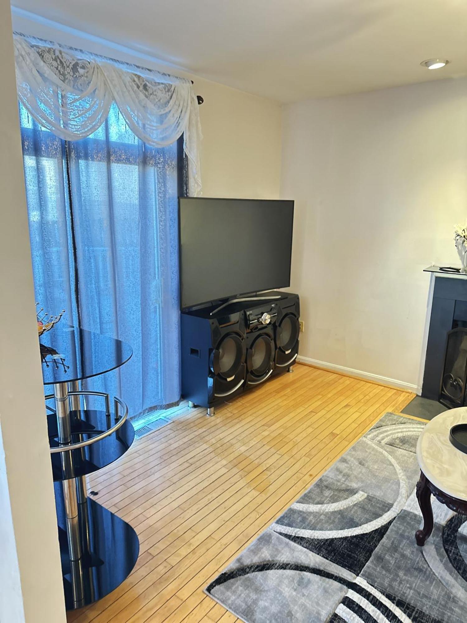 Special Rate Worthy Posh And Magnificent 4 Bedrooms And Two & Half Bath Greenbelt Exterior foto